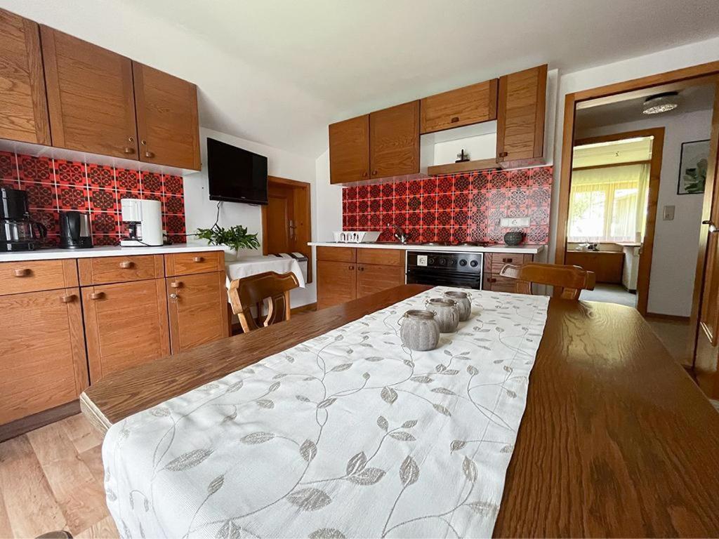 Haus Netzer Elisabeth Apartment ซังคท์กัลเลนเคียร์ช ภายนอก รูปภาพ
